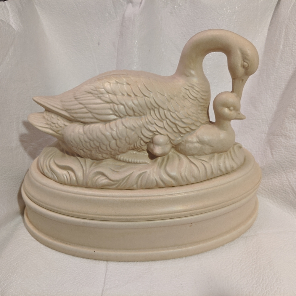 Atlantic Mold Vintage Ceramic Goose Covered Dish